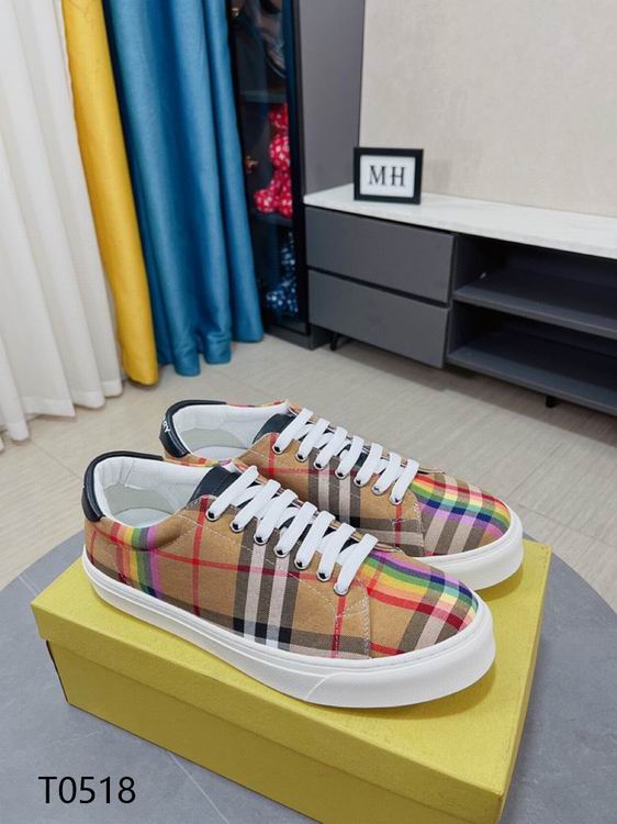 men Burberry shoes-114